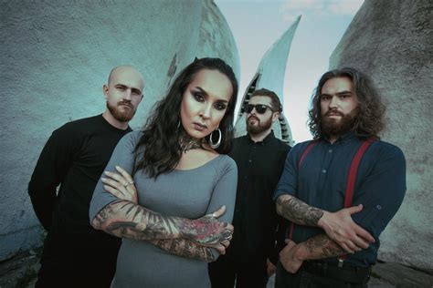 JINJER .